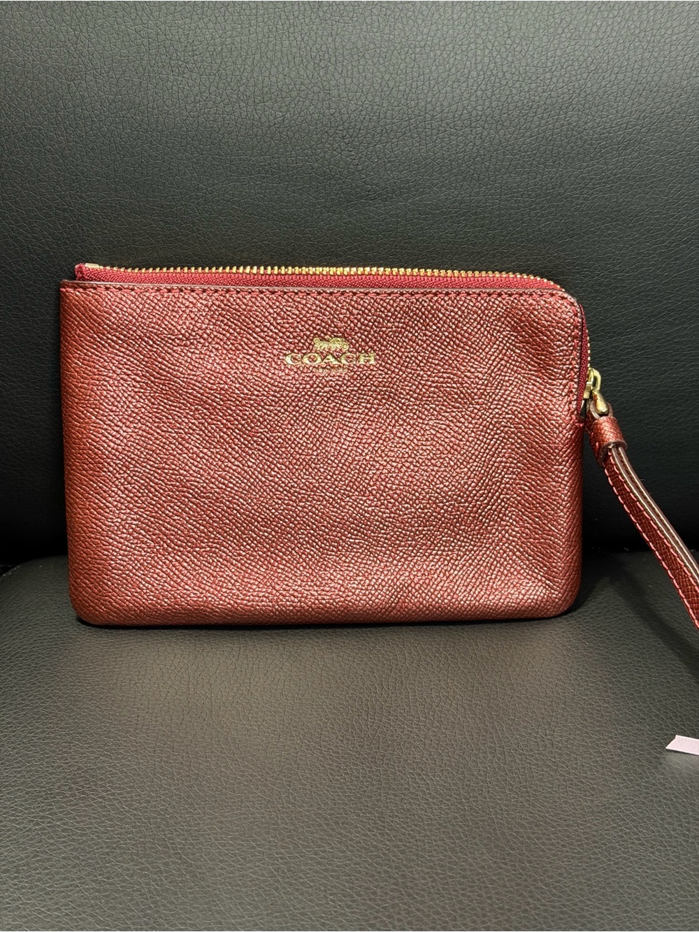 Coach metallic wristlet excellent condition